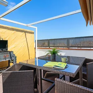  Apartamento Fridays Flats Bright & Breezy