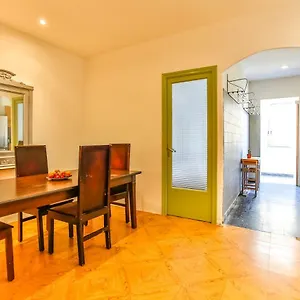  Apartamento Basic Platja