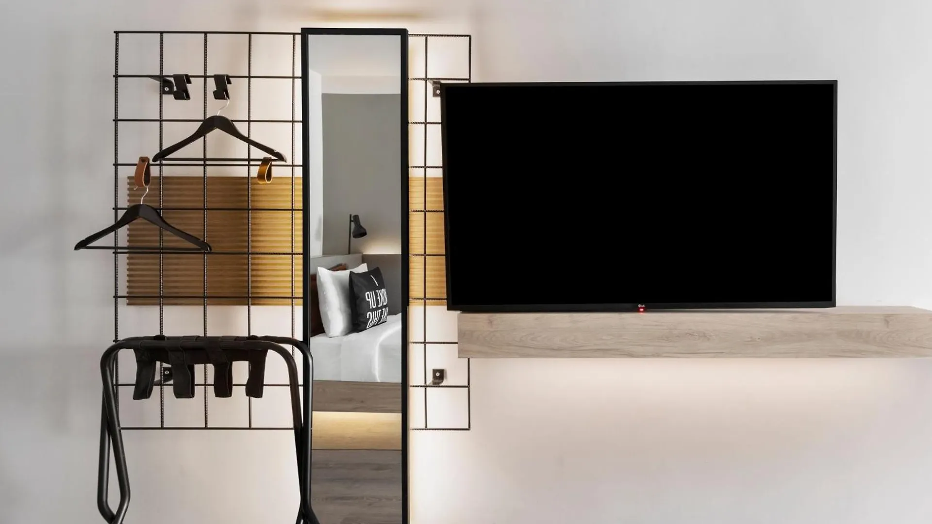 Moxy Barcelona Hotel
