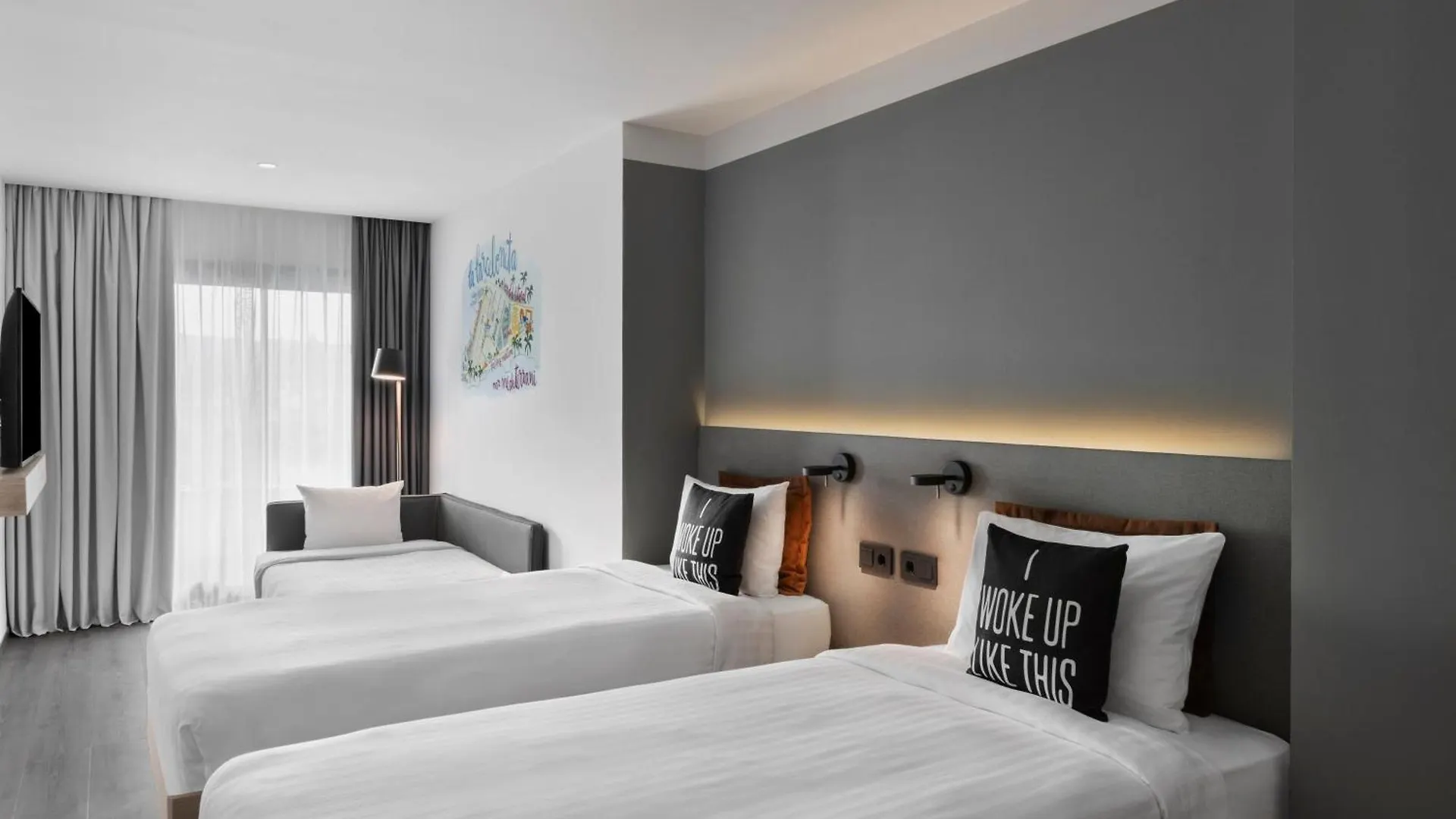 Moxy Barcelona Hotell
