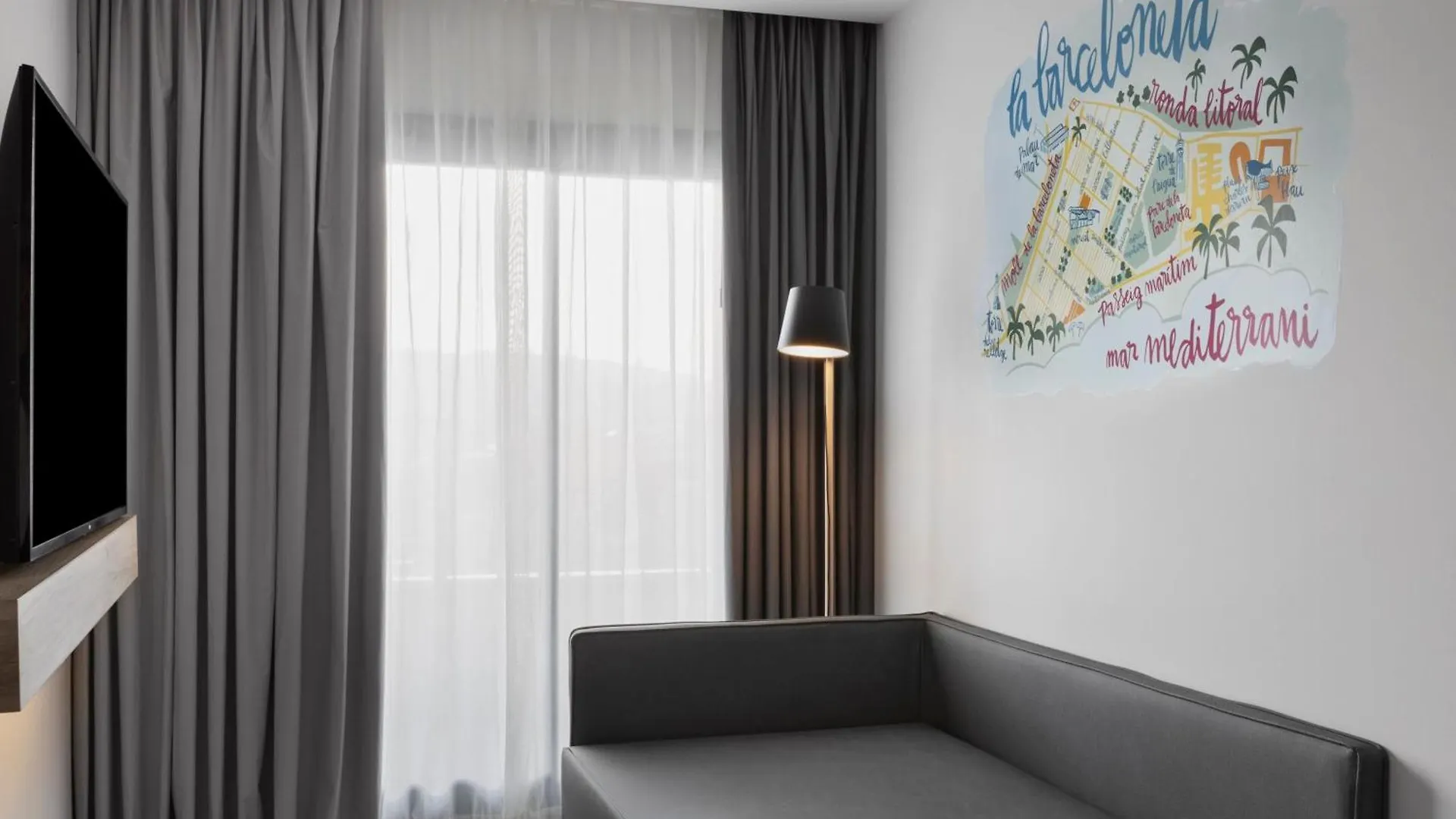 Moxy Barcelona Hotell