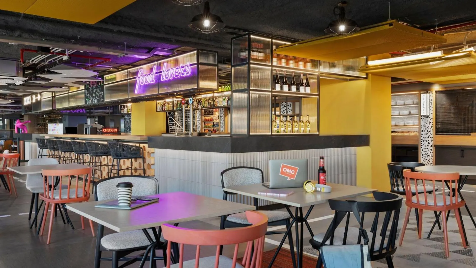 Hotel Moxy Barcelona 4*,  Hiszpania